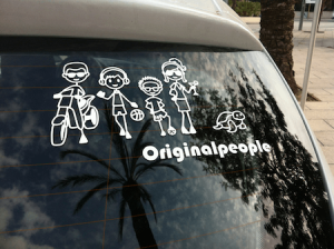 sticker personnalisé voiture